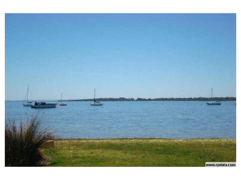 8 TARA STREET, Dawesville WA 6211