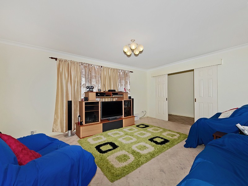 10 Satinash Rtt, Halls Head WA 6210