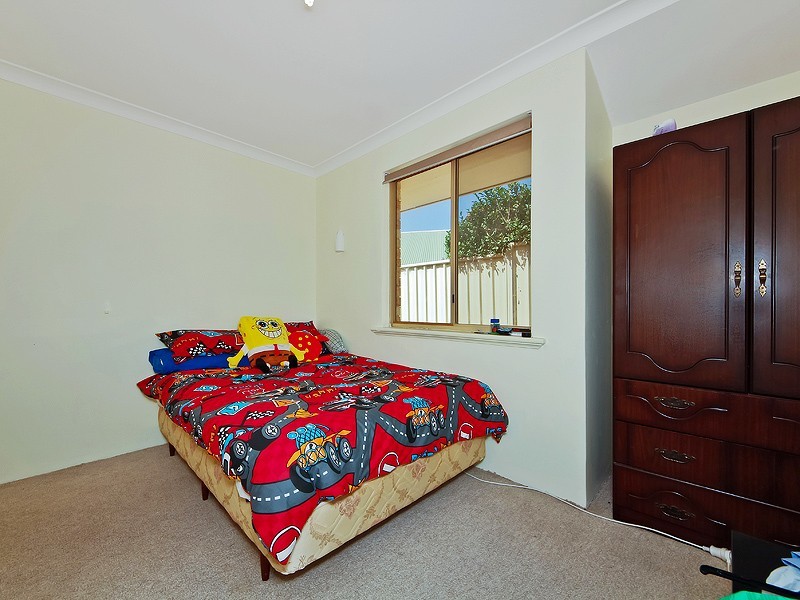 10 Satinash Rtt, Halls Head WA 6210