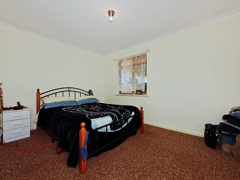 10 Satinash Rtt, Halls Head WA 6210