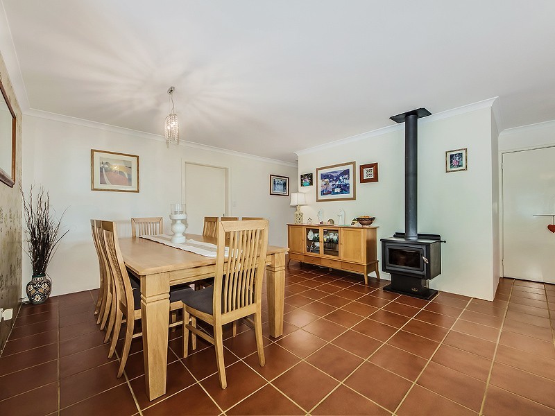 8 Ferguson Street, Wannanup WA 6210
