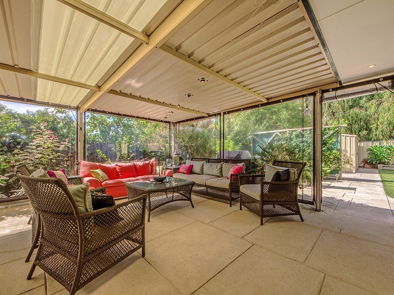 8 Ferguson Street, Wannanup WA 6210
