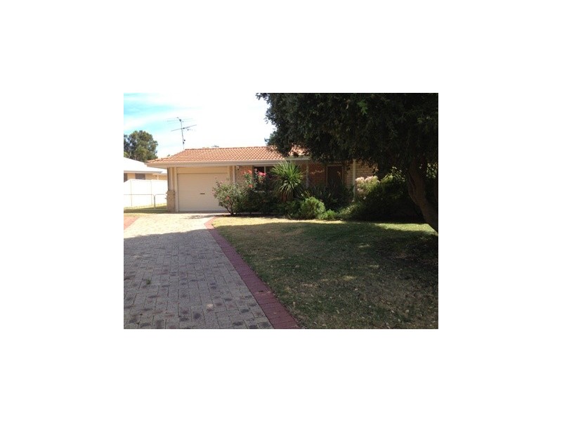 6 Raglan Close, Falcon WA 6210