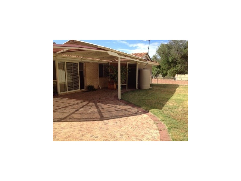 6 Raglan Close, Falcon WA 6210