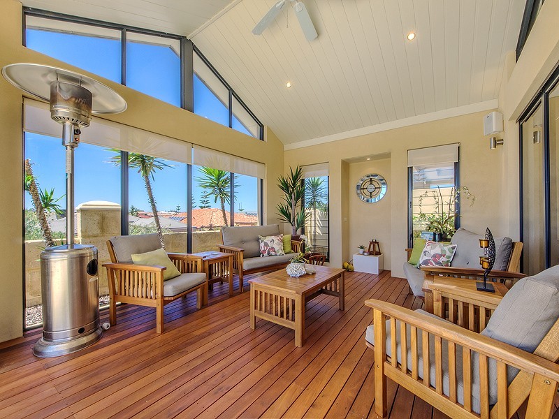 8 Alexis Circle, Wannanup WA 6210