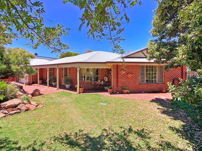 7 Eldora Crescent, Falcon WA 6210