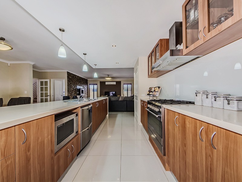 17 Australis Circle, Port Bouvard, Wannanup WA 6210