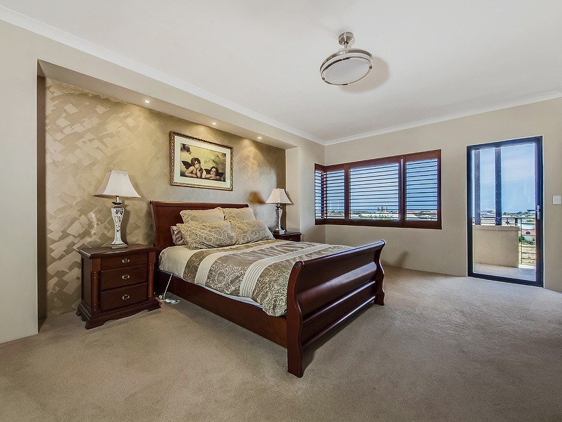 17 Australis Circle, Port Bouvard, Wannanup WA 6210