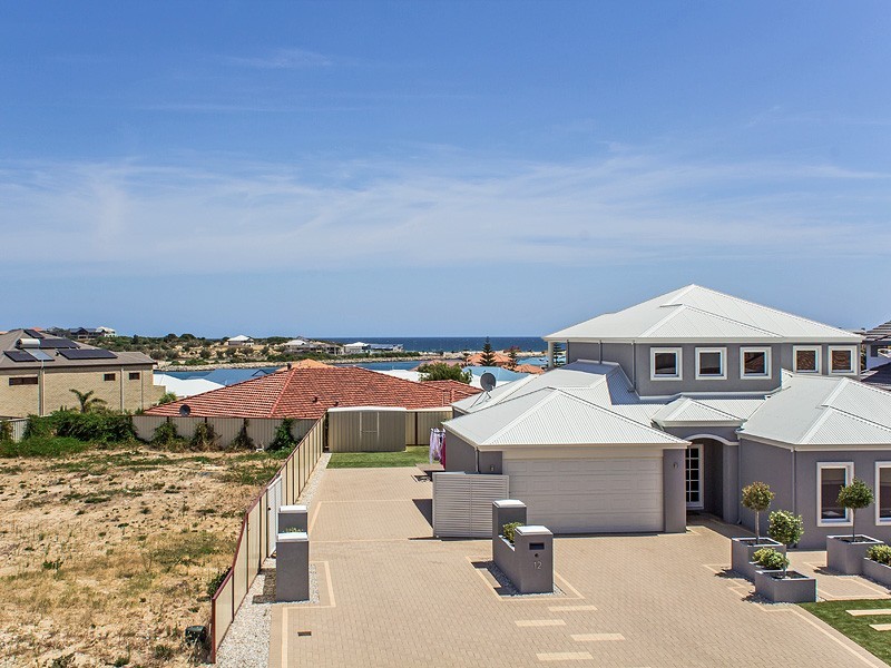 17 Australis Circle, Port Bouvard, Wannanup WA 6210