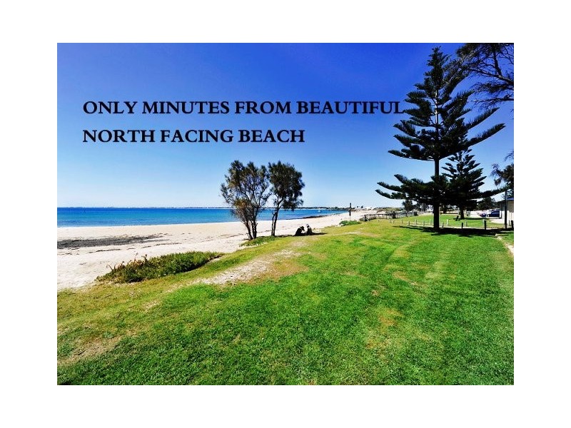 22 MUIR STREET, Halls Head WA 6210