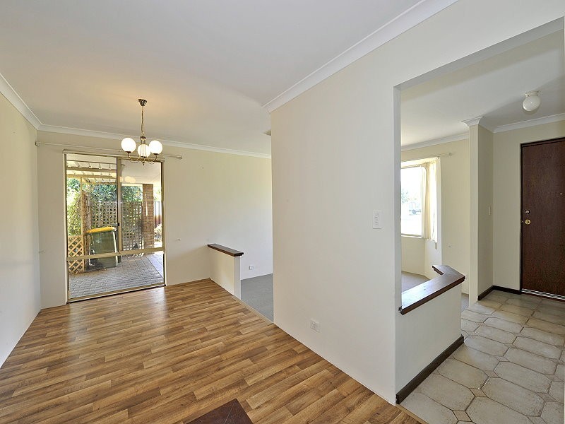 6 SALWEEN PLACE, Greenfields WA 6210