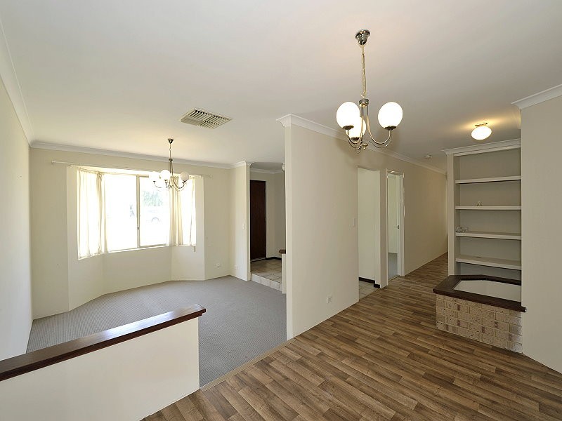 6 SALWEEN PLACE, Greenfields WA 6210