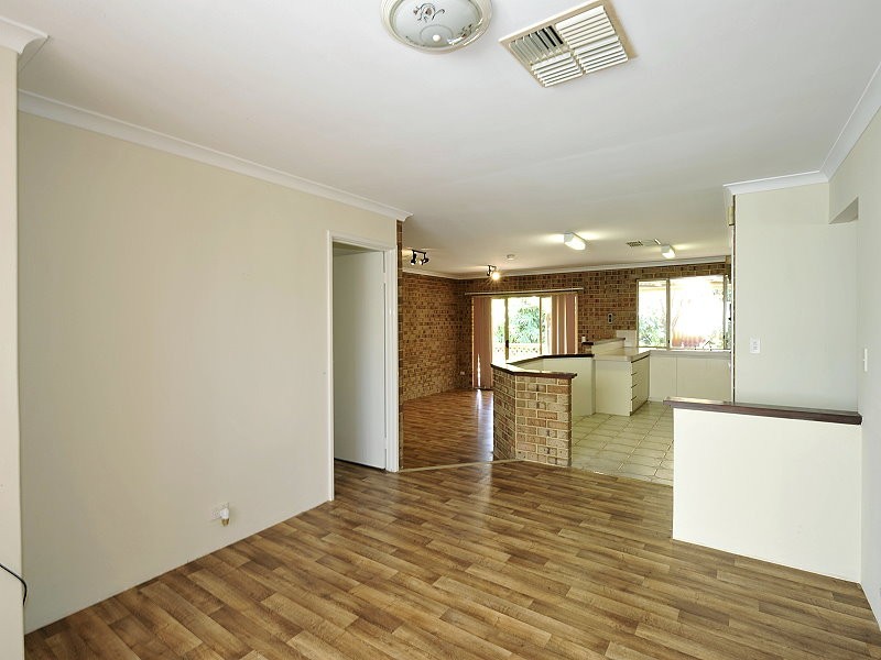 6 SALWEEN PLACE, Greenfields WA 6210