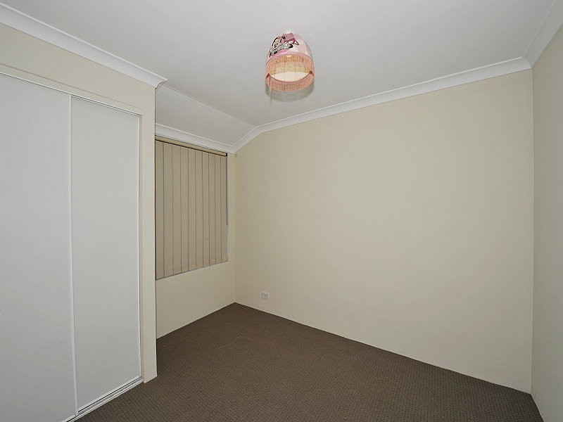 6 SALWEEN PLACE, Greenfields WA 6210