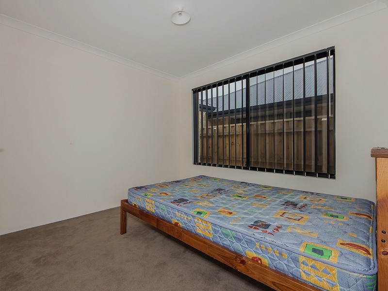 386 Peelwood Parade, Halls Head WA 6210