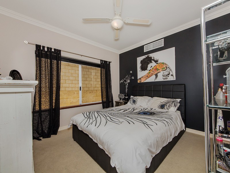 3 Frederick Way, PORT BOUVARD, Wannanup WA 6210