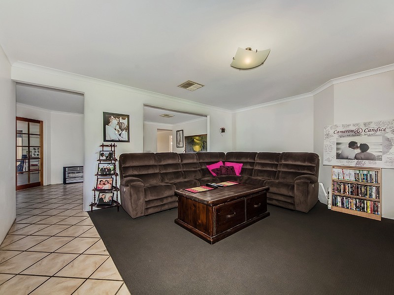 89 Dampier Drive, Golden Bay WA 6174