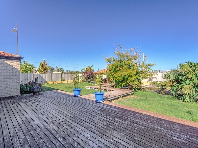 89 Dampier Drive, Golden Bay WA 6174