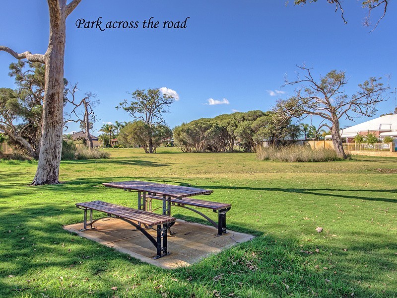 2 Firetail Lane, Erskine WA 6210