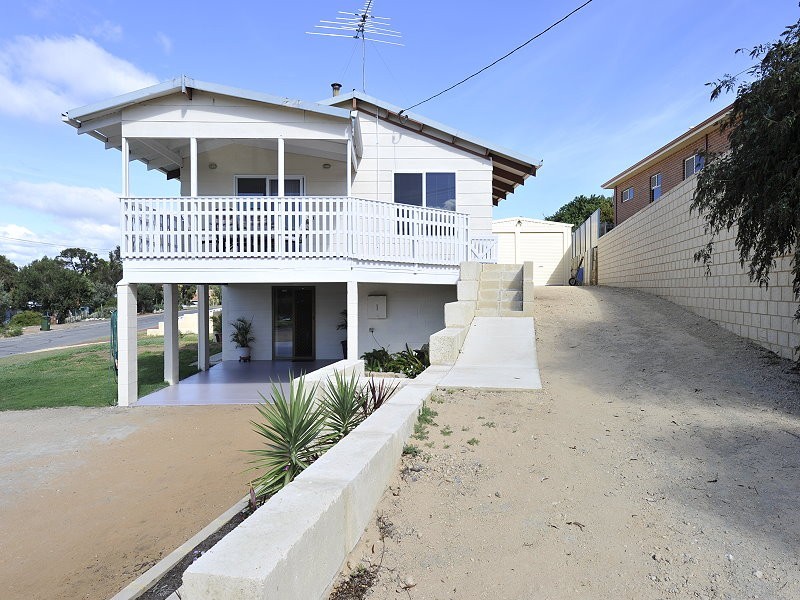 1 TEAL STREET, Falcon WA 6210