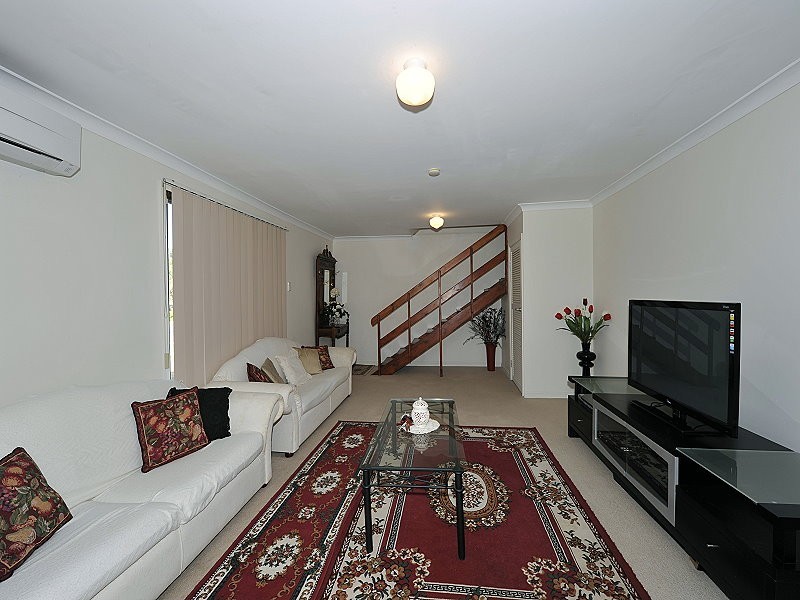 1 TEAL STREET, Falcon WA 6210