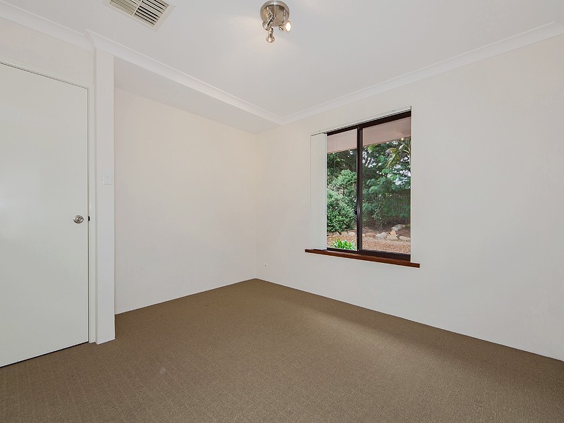 82 Mclarty Road, Halls Head WA 6210