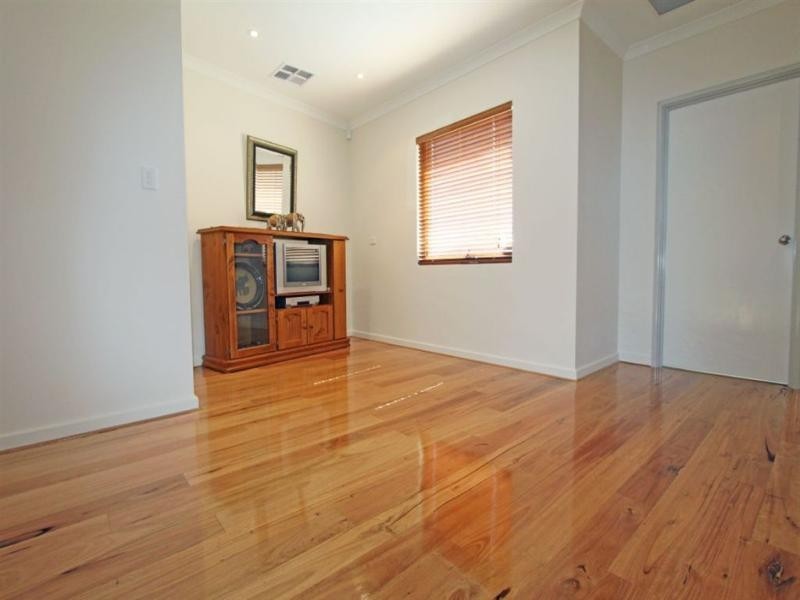 35 Forrest Street, Mandurah WA 6210