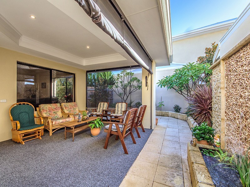 10 Sirrocco Drive, Erskine WA 6210