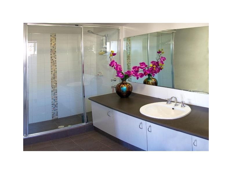 7 Varia Way, Halls Head WA 6210