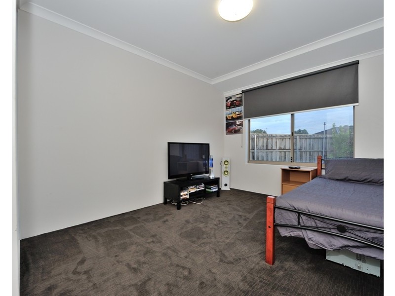 7 Varia Way, Halls Head WA 6210