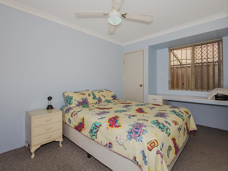 3 RAVENDALE DRIVE, Dudley Park WA 6210