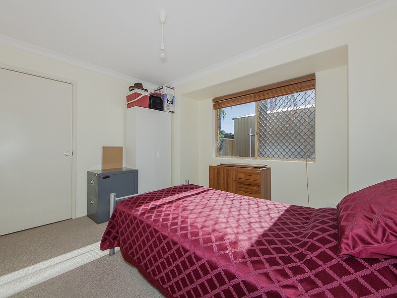 3 RAVENDALE DRIVE, Dudley Park WA 6210