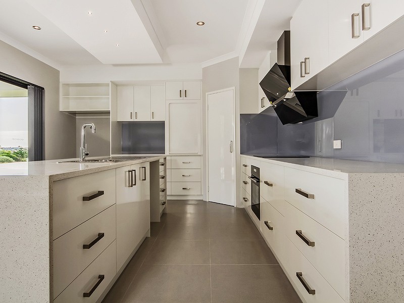 42 Southport Boulevard, Dawesville WA 6211