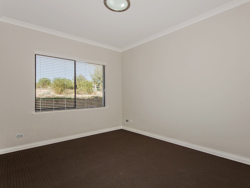 42 Southport Boulevard, Dawesville WA 6211