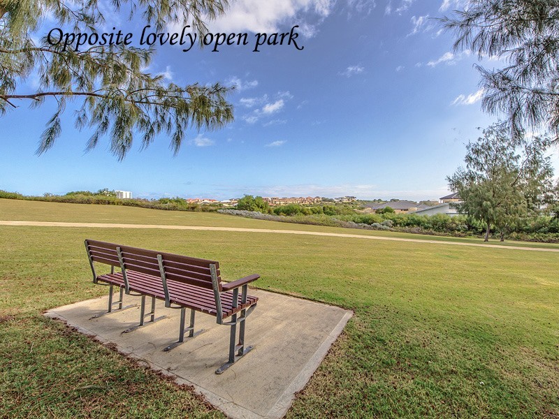 42 Southport Boulevard, Dawesville WA 6211