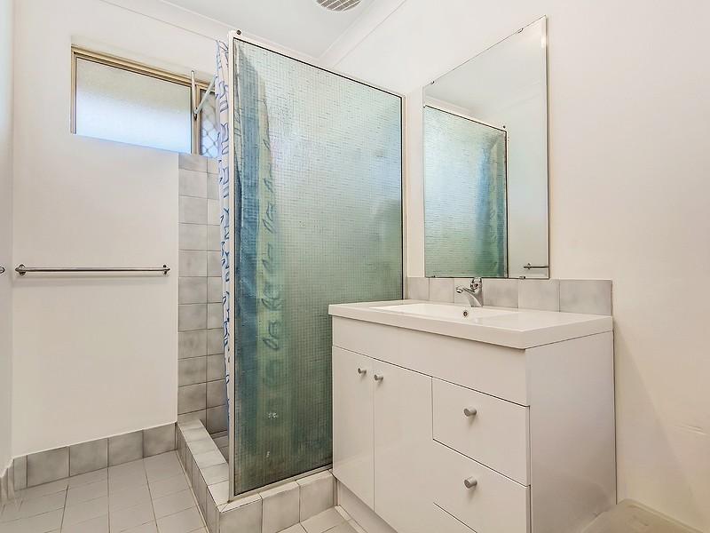 11 Murdoch Drive, Greenfields WA 6210