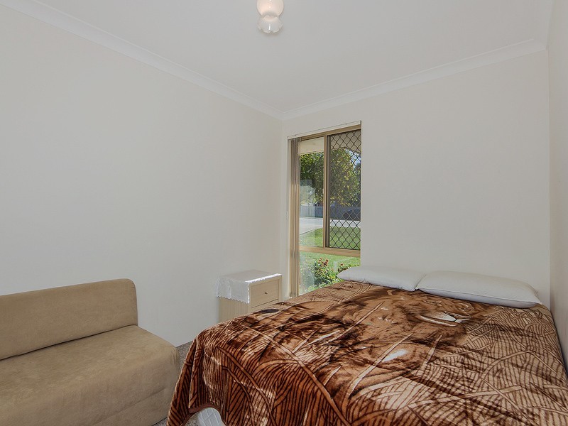 11 Murdoch Drive, Greenfields WA 6210