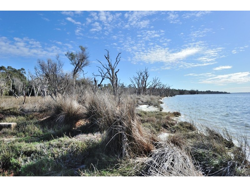 2077 OLD COAST ROAD, Bouvard WA 6211