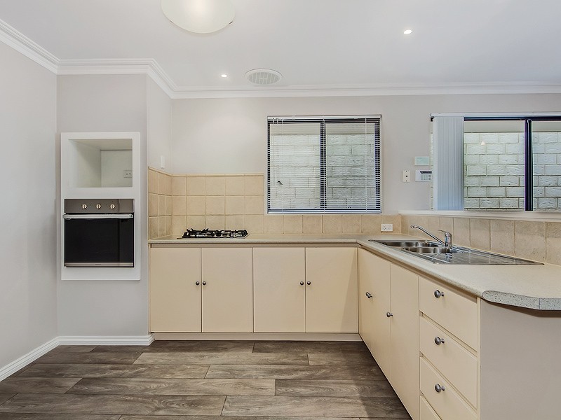 4 Frigate Way, PORT BOUVARD, Wannanup WA 6210