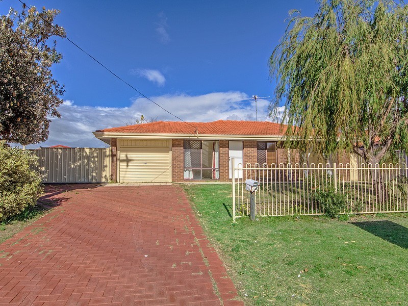 63 Murdoch Drive, Greenfields WA 6210