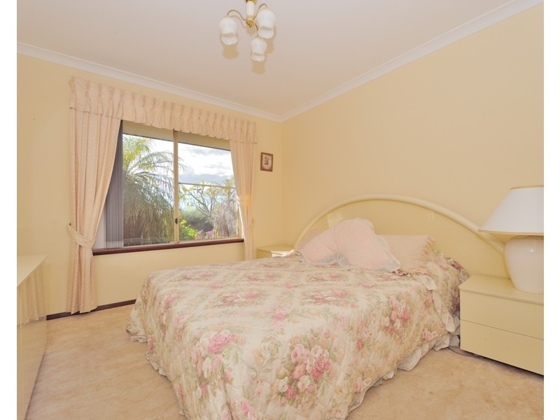 2 HARVEY VIEW ROAD, Herron WA 6211