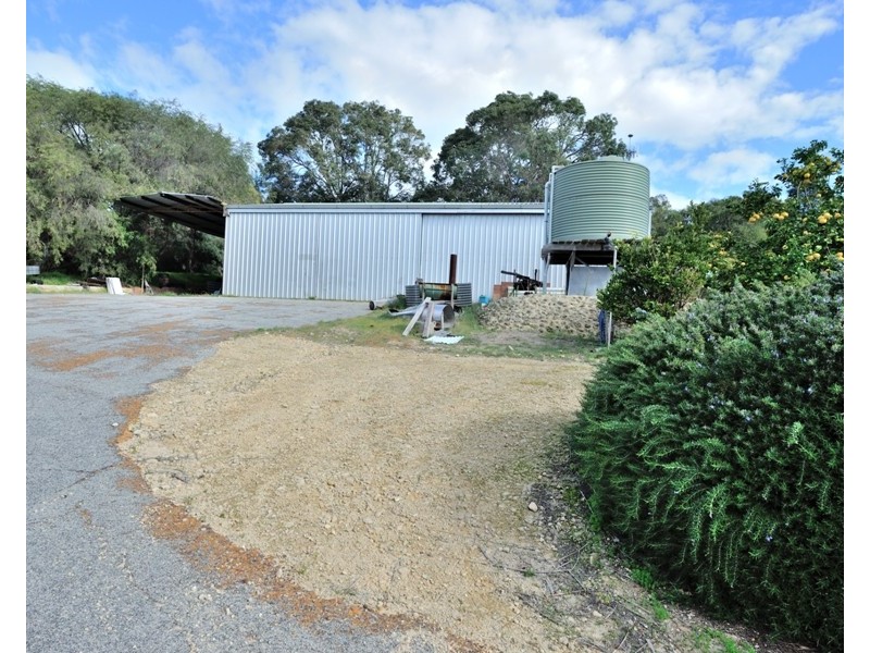 2 HARVEY VIEW ROAD, Herron WA 6211