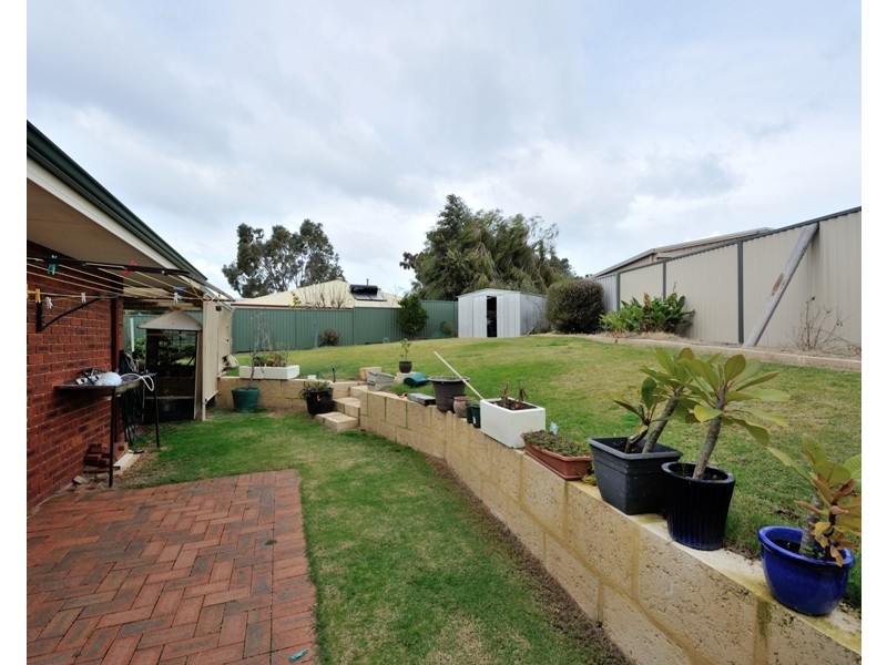 7 HIBISCUS RISE, Halls Head WA 6210