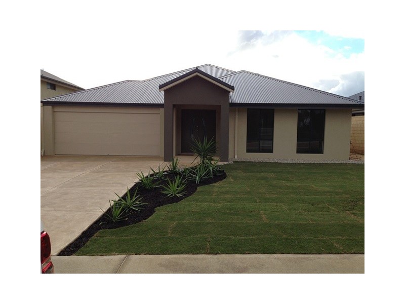 37 Buckingham Drive, PORT BOUVARD, Wannanup WA 6210