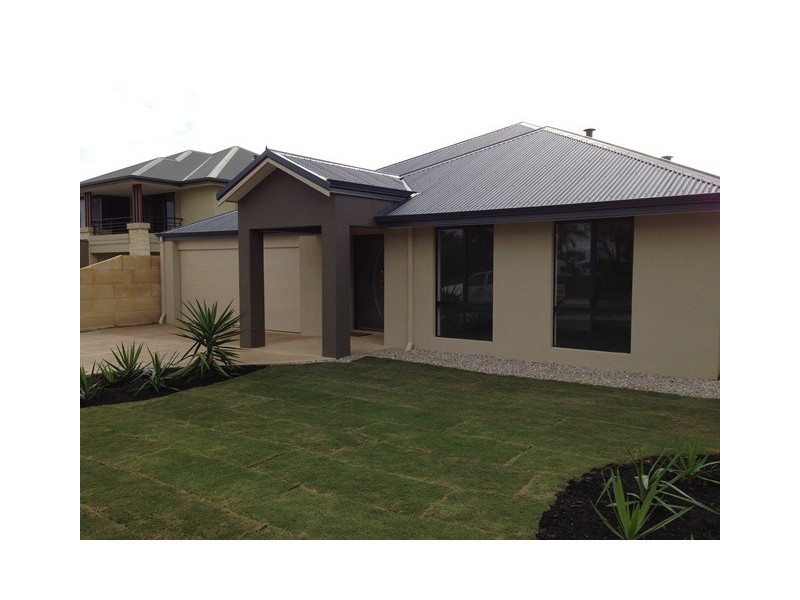 37 Buckingham Drive, PORT BOUVARD, Wannanup WA 6210