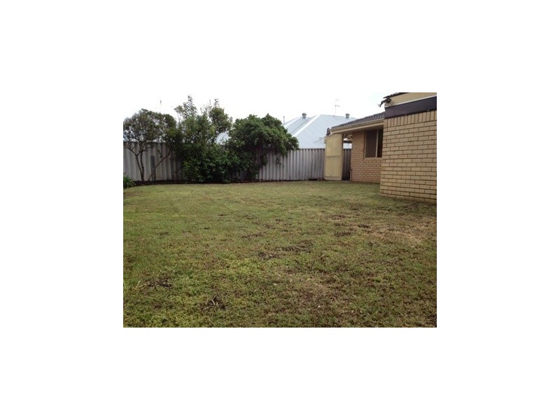 4 Watersun Drive, Silver Sands WA 6210