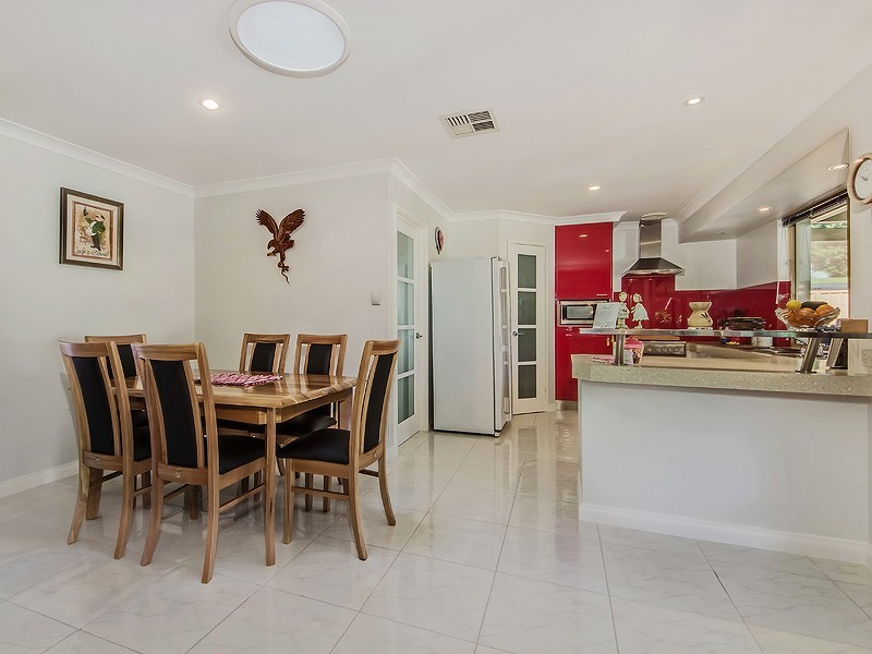 84 Mclarty Road, Halls Head WA 6210