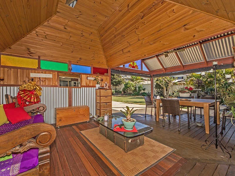 84 Mclarty Road, Halls Head WA 6210