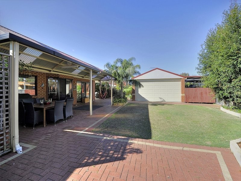 17 CLEOPATRA DRIVE, Coodanup WA 6210
