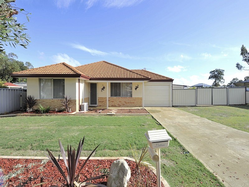 10 Underdale Place, Coodanup WA 6210